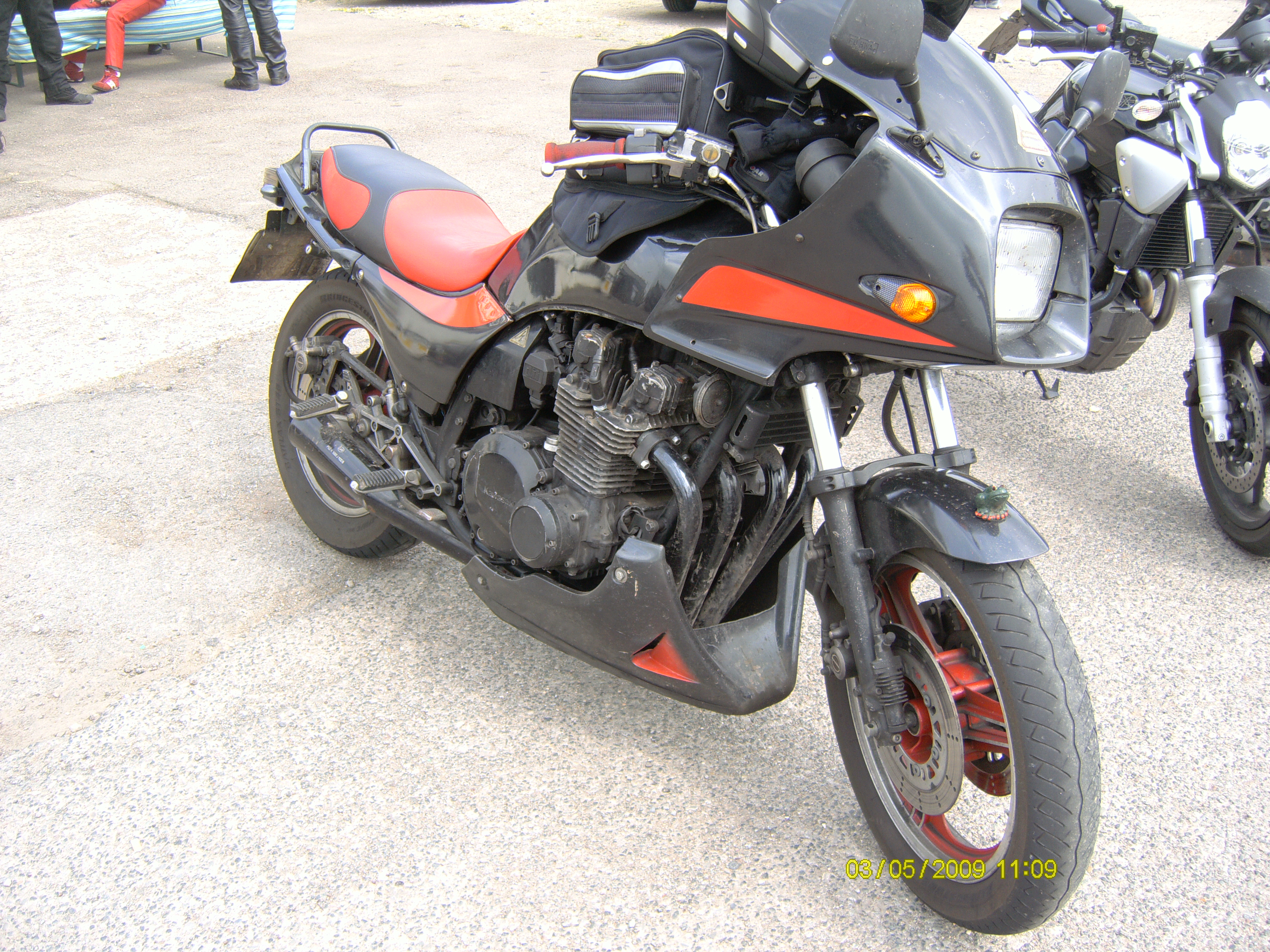 1100 GPZ UT